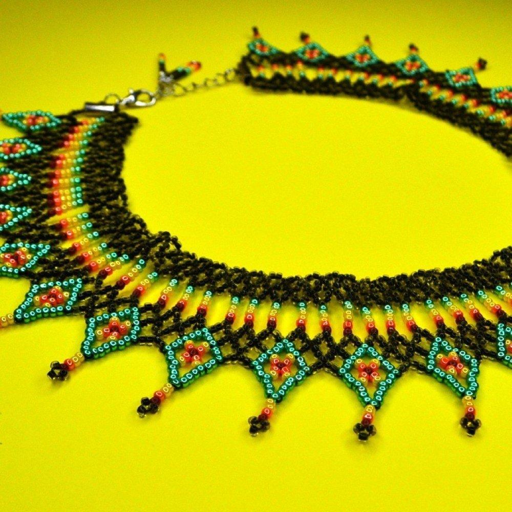 Green Gurdle Tribal Beaded Necklace - Beadzy