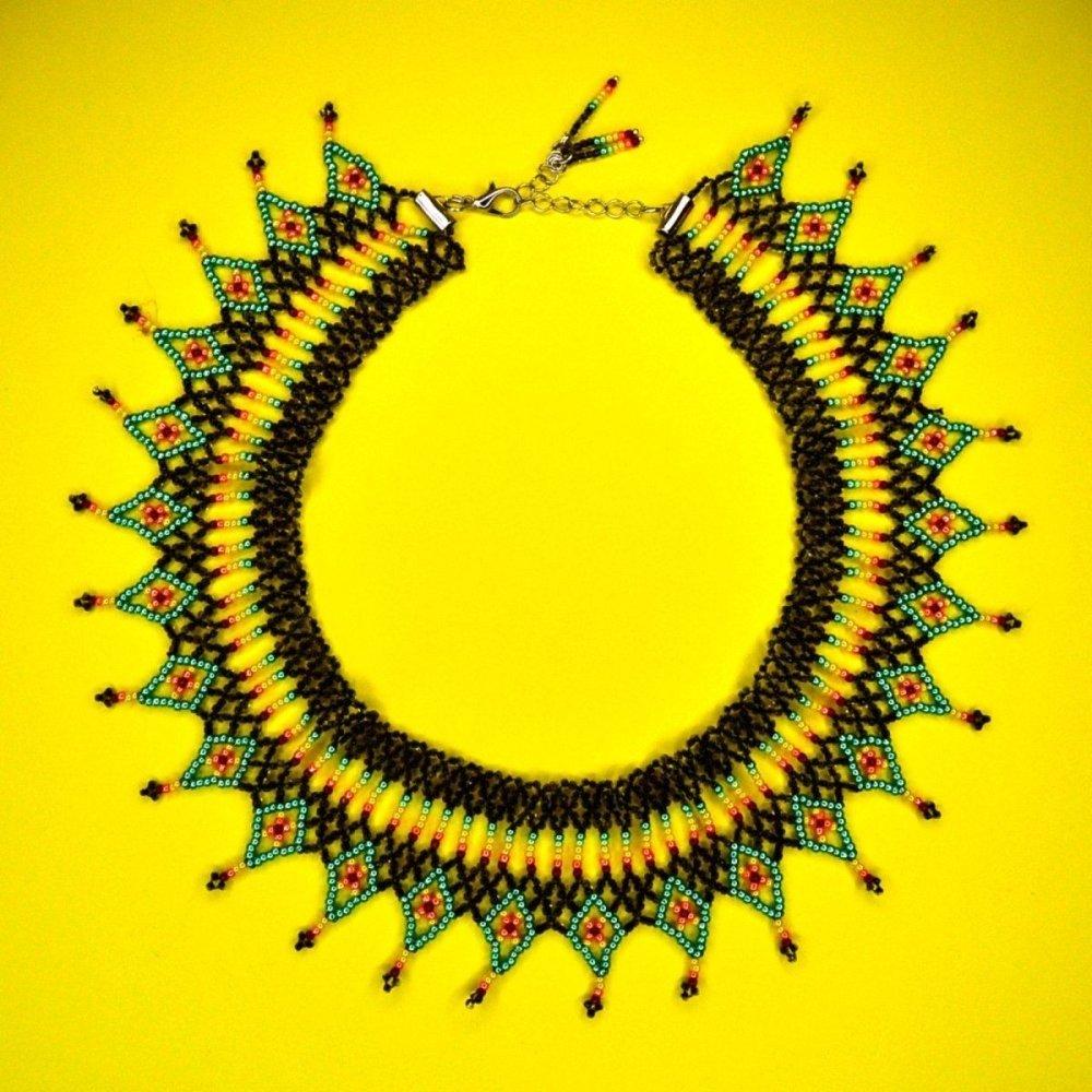 Green Gurdle Tribal Beaded Necklace - Beadzy